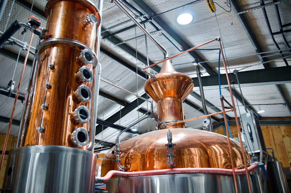 Home Distilling Ban Unconstitutional guide to legal precedents, constitutional analysis, federal oversight, public policy, and home distilling regulations.